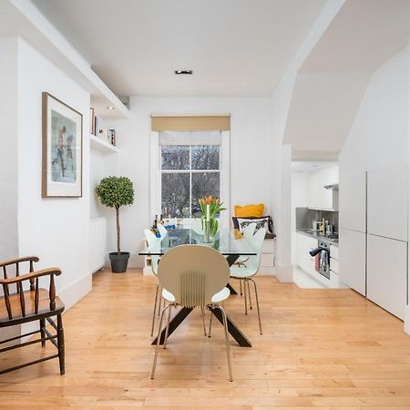 Captivating Apartment In Shepherds Bush London Eksteriør billede