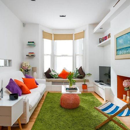 Captivating Apartment In Shepherds Bush London Eksteriør billede