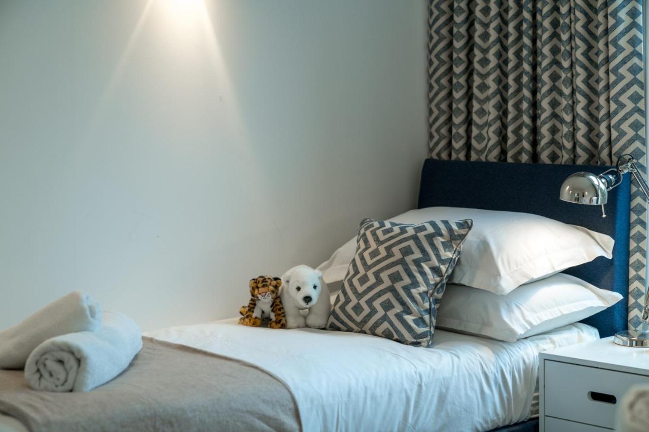Captivating Apartment In Shepherds Bush London Eksteriør billede