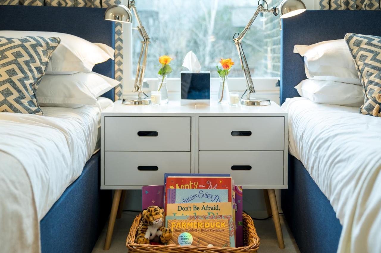 Captivating Apartment In Shepherds Bush London Eksteriør billede