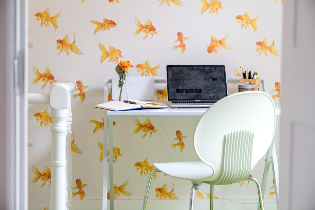 Captivating Apartment In Shepherds Bush London Eksteriør billede
