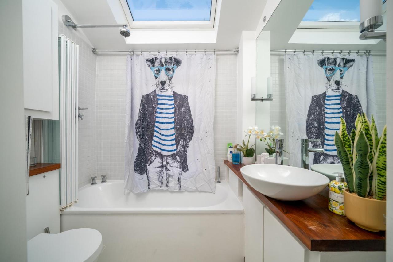 Captivating Apartment In Shepherds Bush London Eksteriør billede