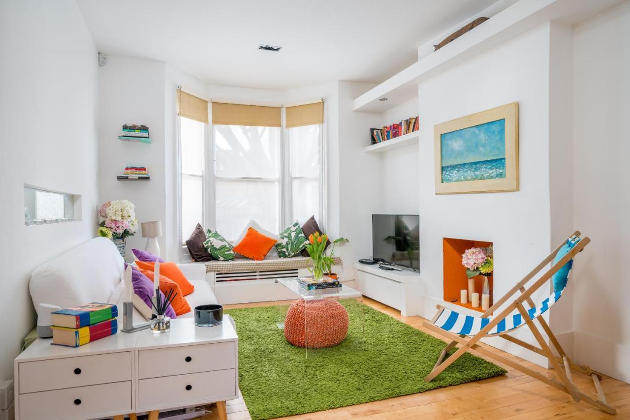 Captivating Apartment In Shepherds Bush London Eksteriør billede