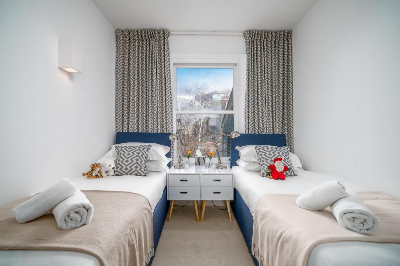 Captivating Apartment In Shepherds Bush London Eksteriør billede
